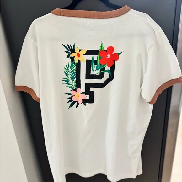 PINK Victoria's Secret White and Black T-Shirt - Picture 6 of 7